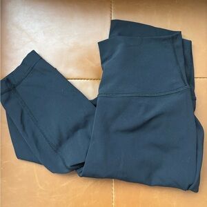 Lululemon wunder under size 6